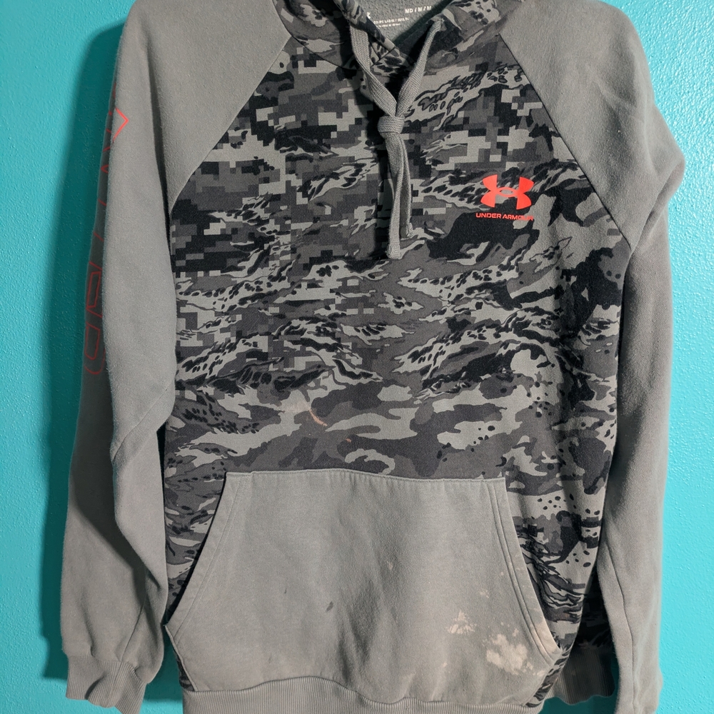 Under Armour Gray Camo Pullover Hoodie